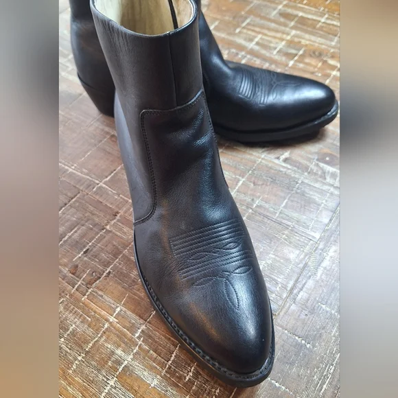 DURANGO TR820 Black Leather Side Zip Boots Men 13D Western Dress Boot Short